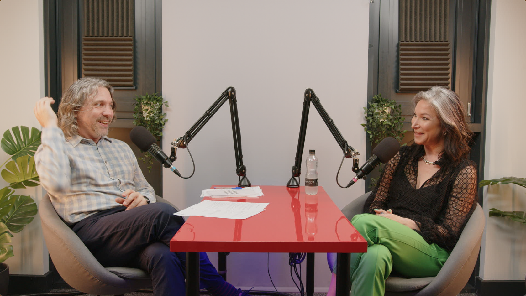 Steve speaks to Karrie Goldberg in Episode 1 of his Liberated Leadership podcast series